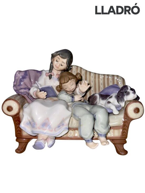 Lladró Other - LLADRÓ 05735 Lectura Infantil Big Sister Children Reading Sofa Figurine